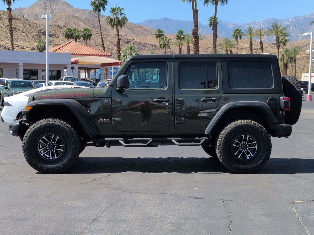 Used 2024 Jeep Wrangler Unlimited Rubicon w/ XTREMEE 35" Tire Package AWD/4WD image 2