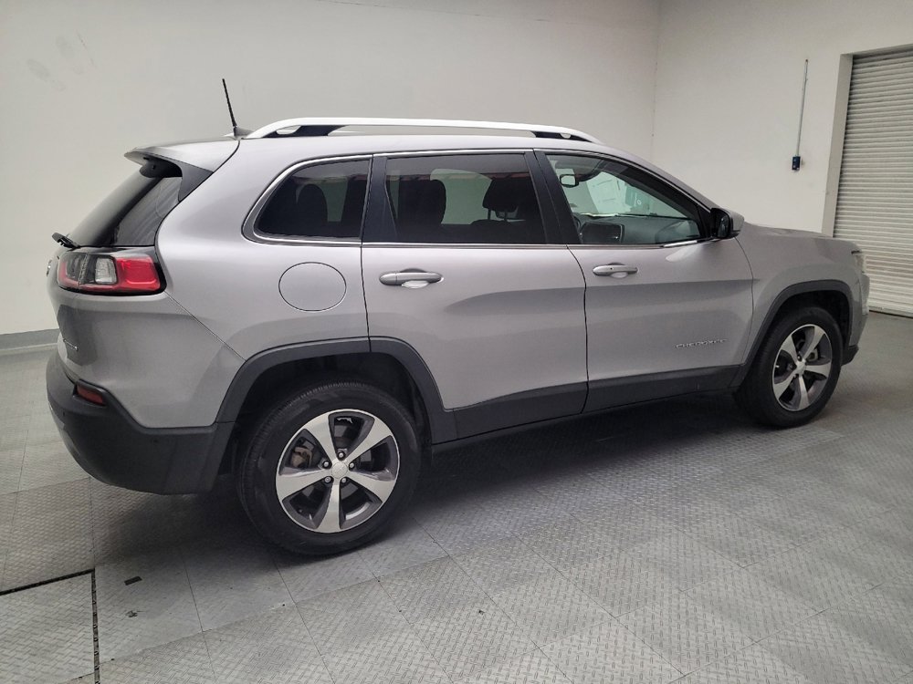Used 2019 Jeep Cherokee Limited w/ Luxury Group image 10