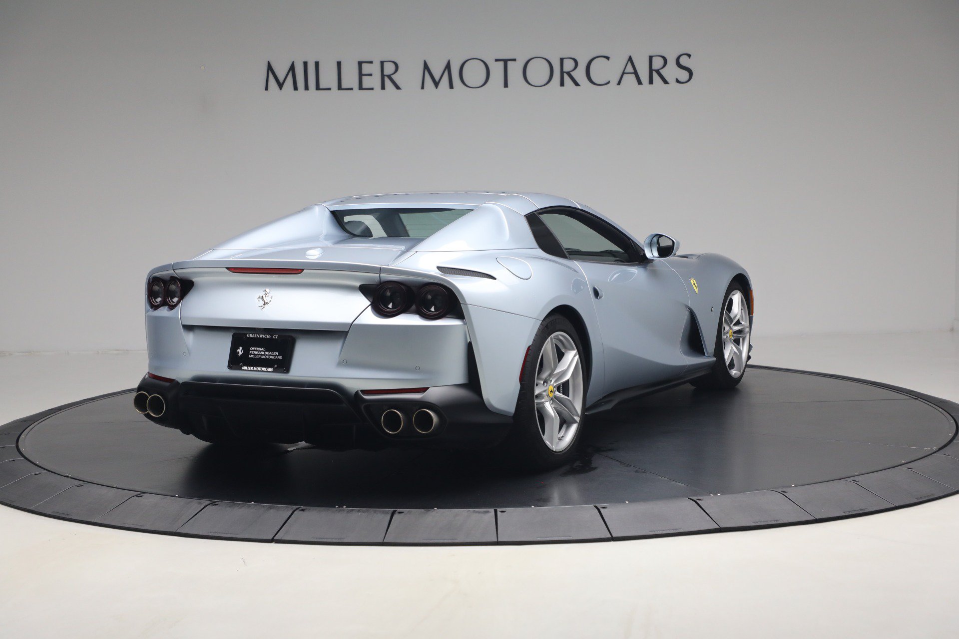 Certified 2022 Ferrari 812 GTS RWD image 30