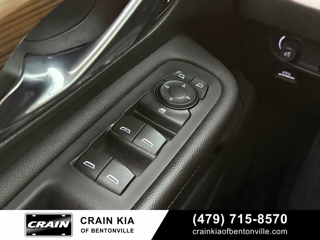 Used 2019 GMC Terrain SLE FWD image 10