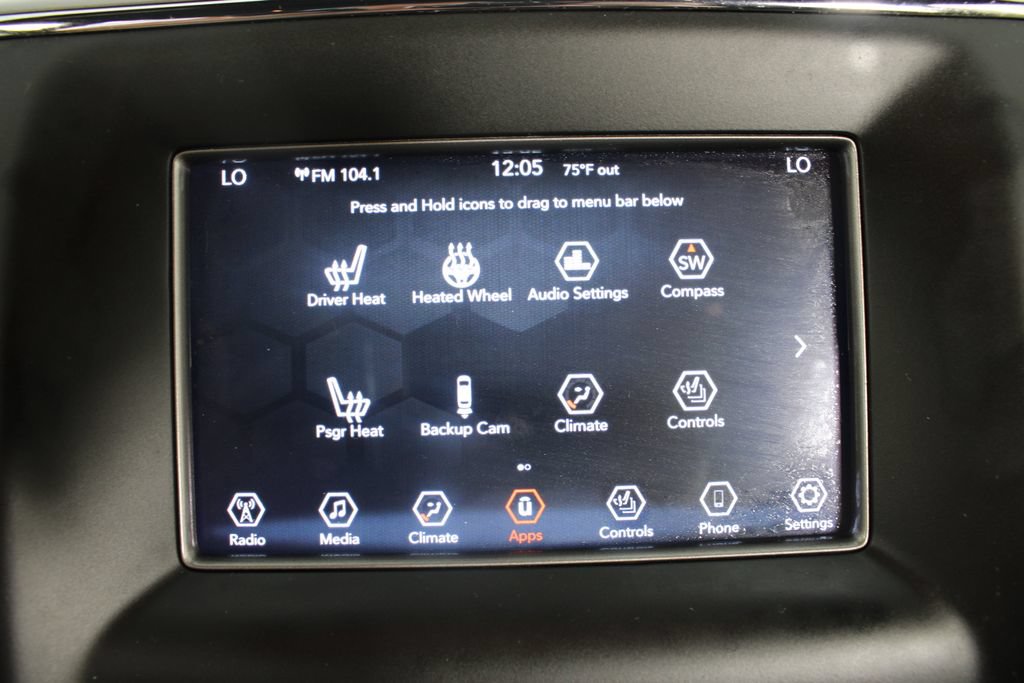 Used 2021 Jeep Grand Cherokee Freedom Edition AWD/4WD image 4