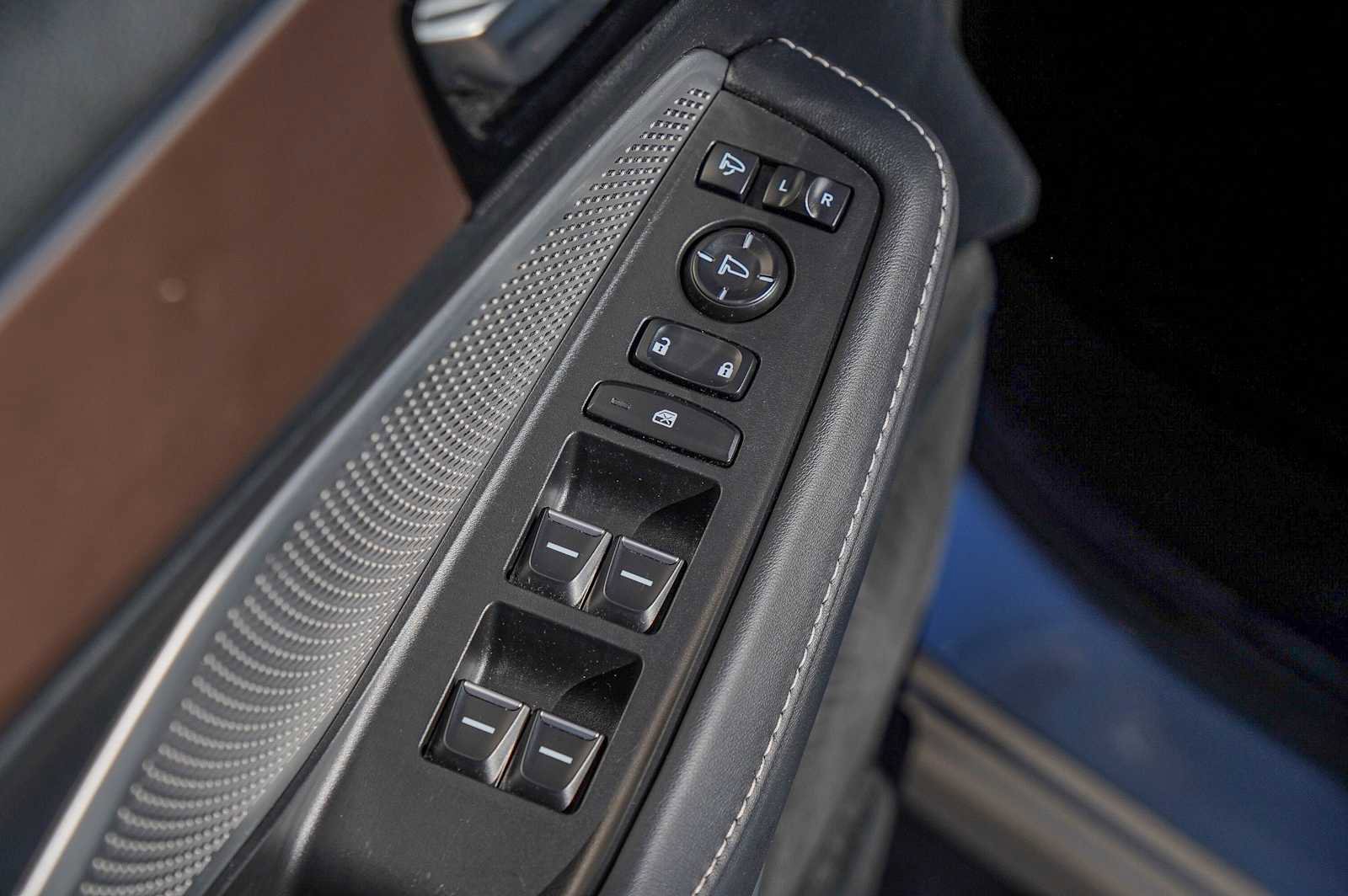 Used 2022 Acura MDX FWD w/ Technology Package image 24