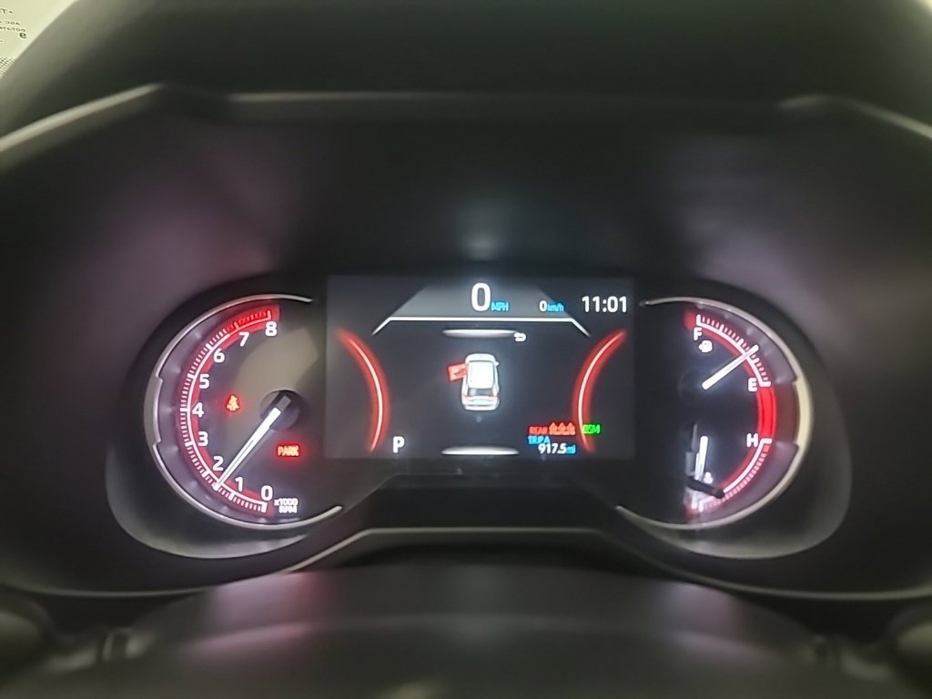 Used 2025 Toyota RAV4 XLE AWD/4WD image 31