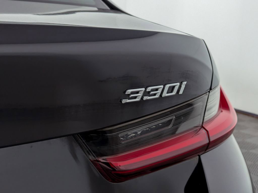 Certified 2023 BMW 330i xDrive 330i xDrive w/ Premium Package image 12