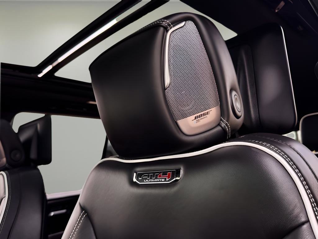 Used 2025 GMC Yukon AT4 Ultimate w/ LPO, Floor Liner Package image 26