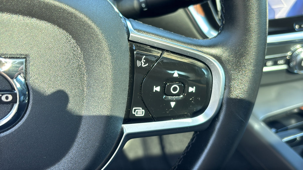 Certified 2024 Volvo S60 B5 Plus AWD/4WD image 18