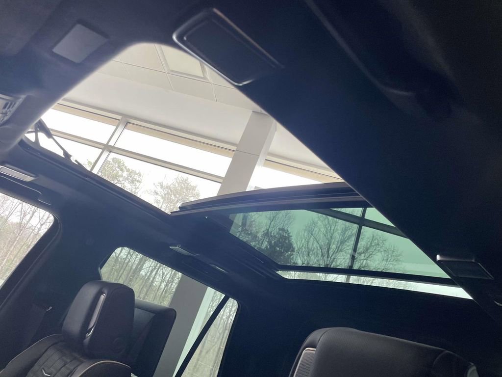 New 2026 Cadillac Escalade V image 20