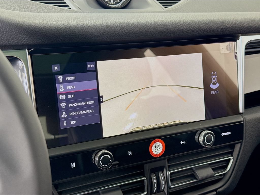 New 2026 Porsche Macan AWD/4WD image 20