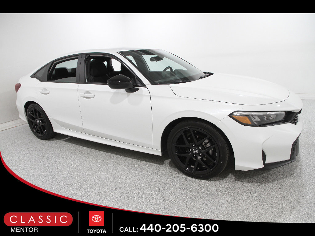 Used 2025 Honda Civic Sport image 1