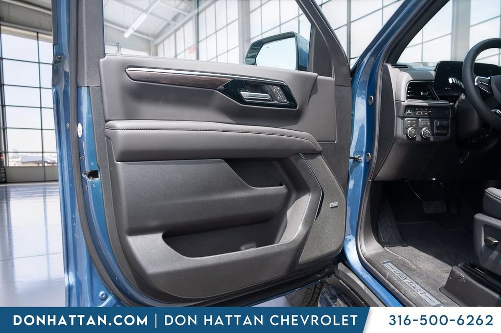 New 2026 Chevrolet Tahoe LT w/ Comfort Package AWD/4WD image 14