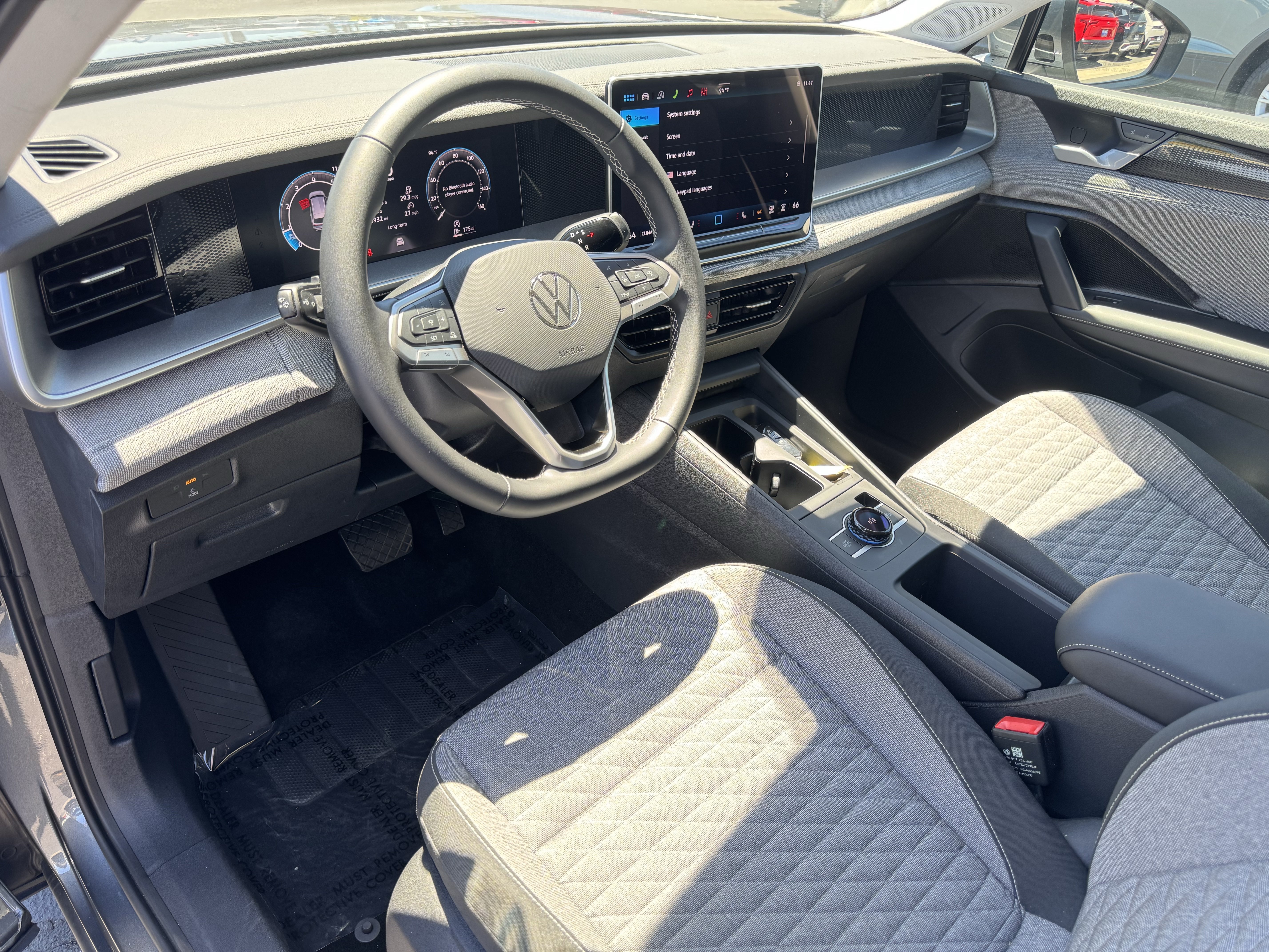 Used 2026 Volkswagen Tiguan S FWD image 17