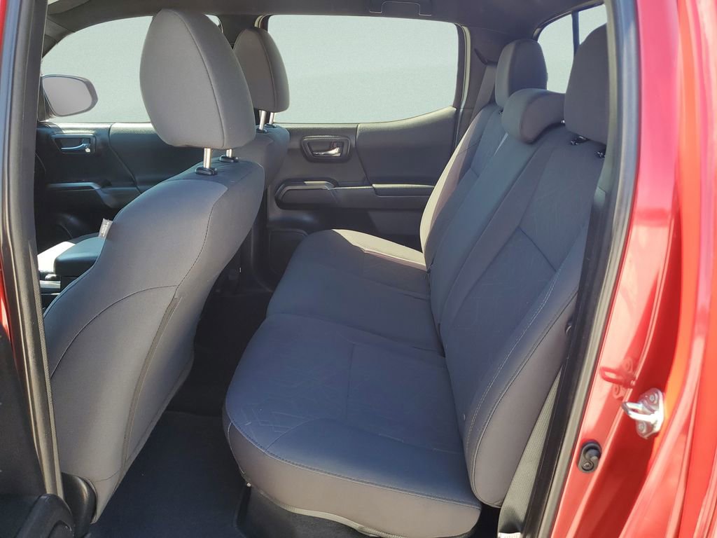 Used 2019 Toyota Tacoma TRD Off-Road RWD image 10