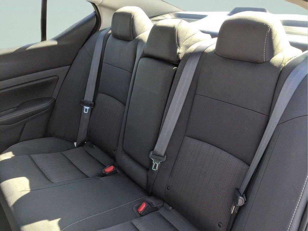 New 2025 Nissan Altima 2.5 SV w/ SV Special Edition Package image 19