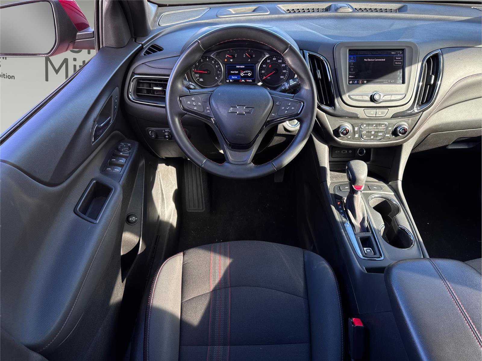 Used 2023 Chevrolet Equinox RS image 18