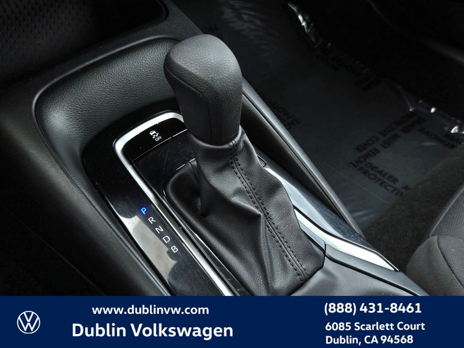 Used 2024 Toyota Corolla LE image 17