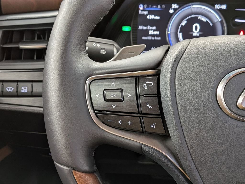 Certified 2024 Lexus ES 300h Ultra Luxury w/ Accessory Package (Z2) image 21