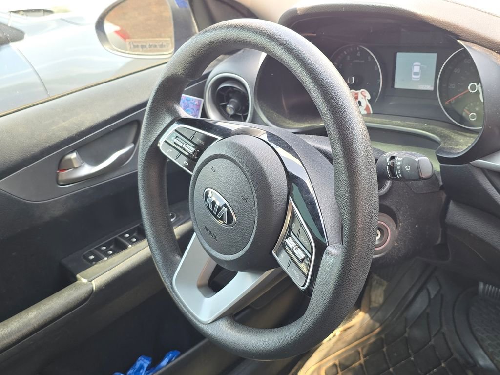 Used 2019 Kia Forte LXS FWD image 10