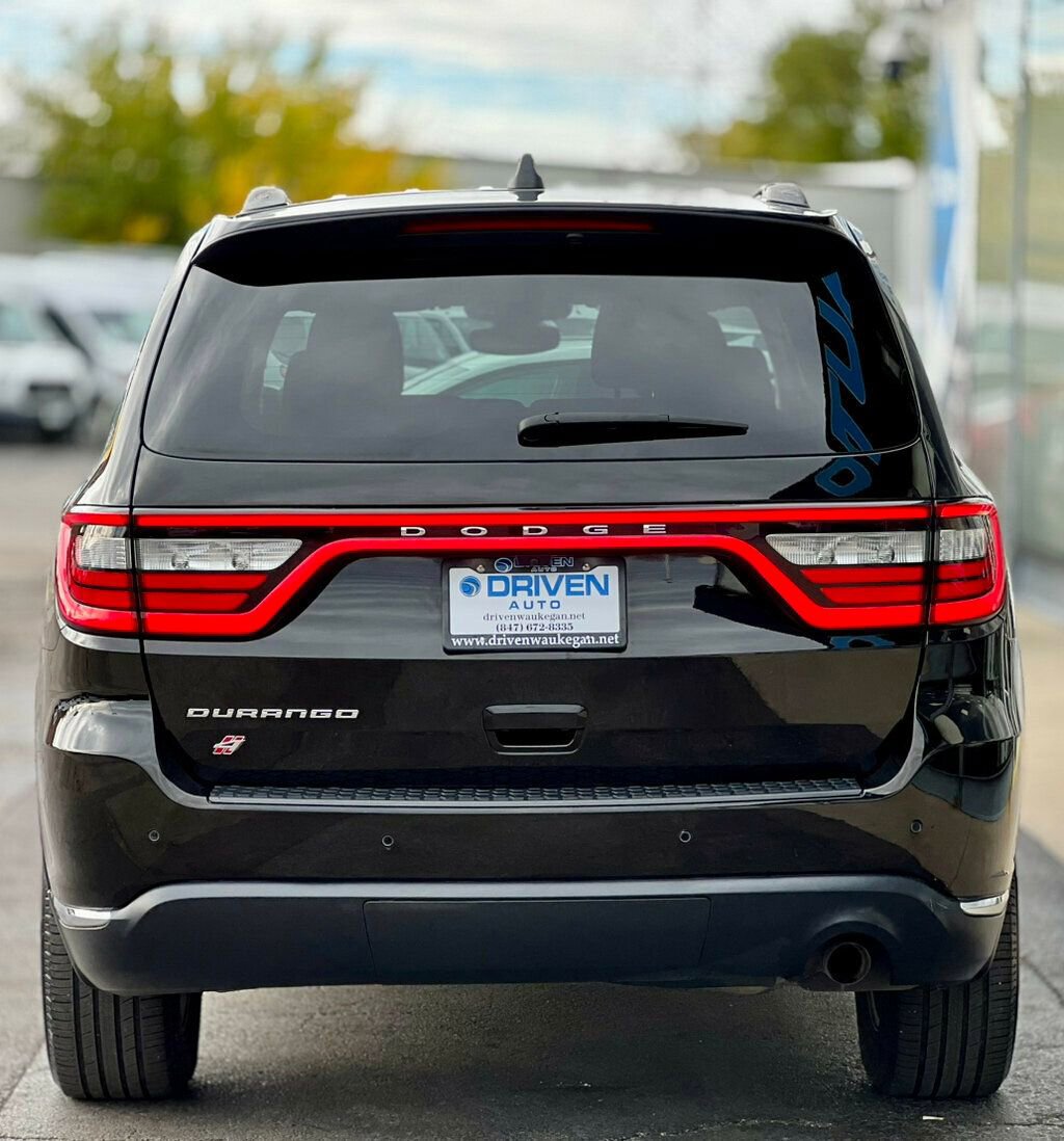 Used 2022 Dodge Durango SXT AWD/4WD image 4
