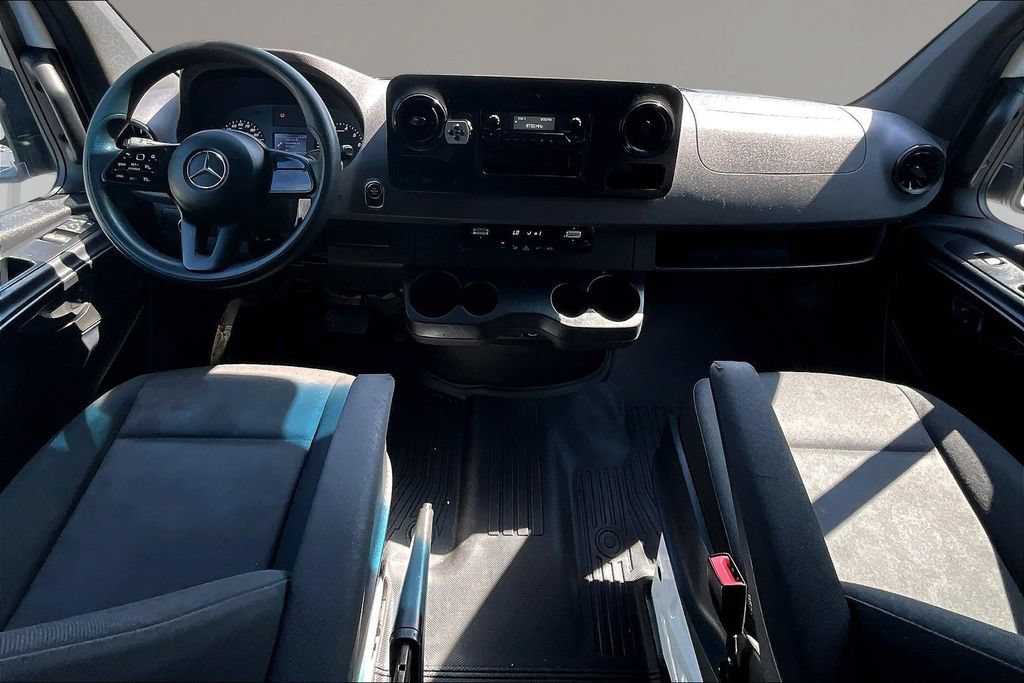 Used 2023 Mercedes-Benz Sprinter 2500 image 8