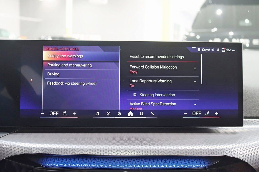 Used 2025 BMW i4 xDrive40i w/ M Sport Package image 25