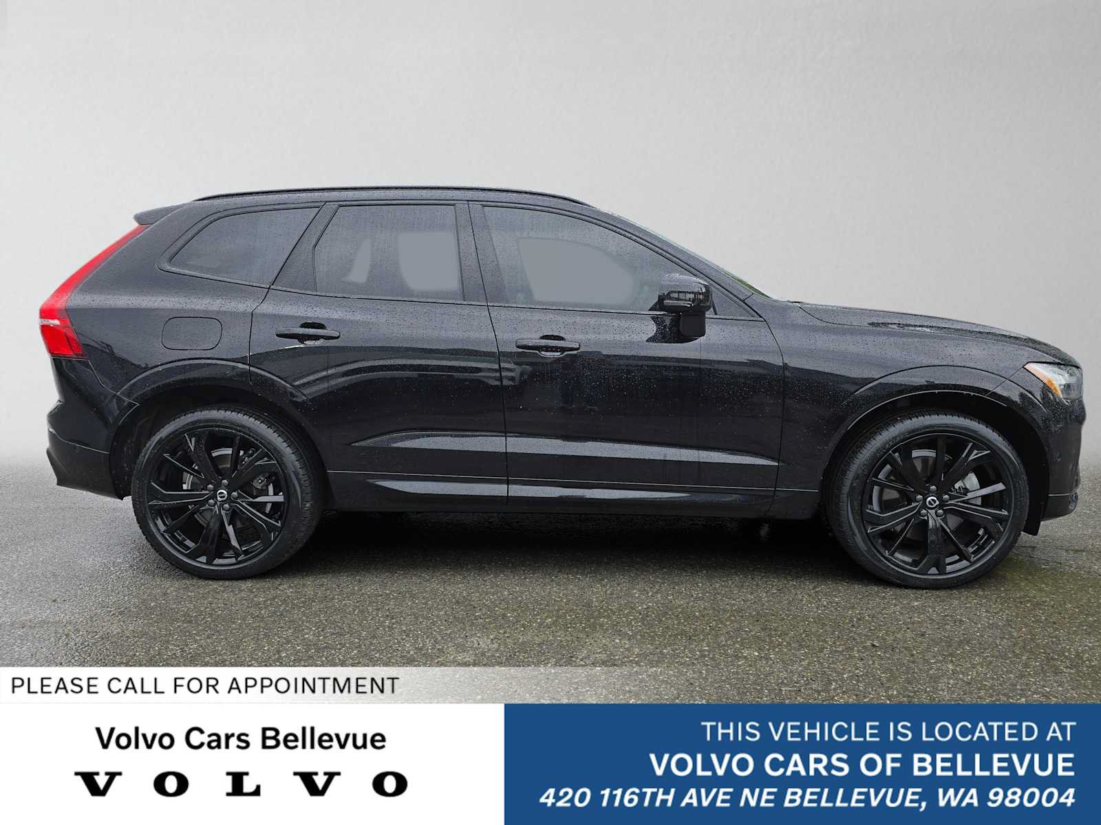 Used 2024 Volvo XC60 T8 Ultimate w/ Climate Package AWD/4WD image 1