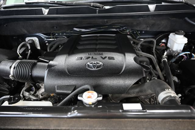 Used 2020 Toyota Tundra SR5 w/ TRD Sport Package AWD/4WD image 33