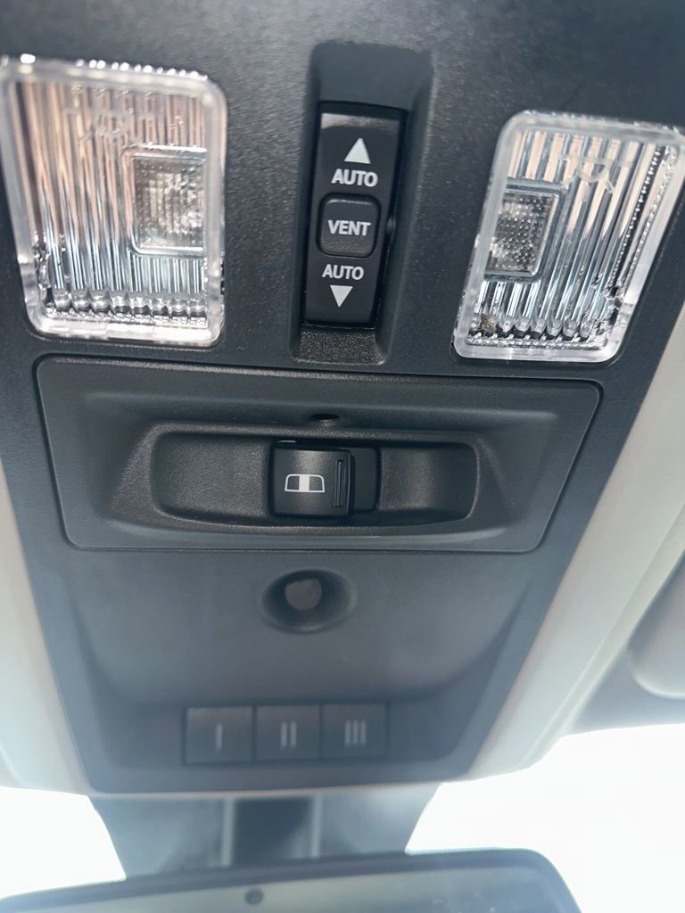 Used 2017 RAM 2500 Laramie w/ Convenience Group image 22