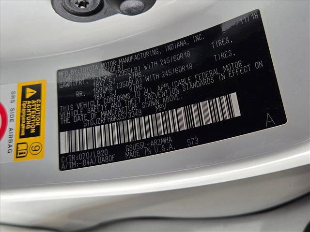 Used 2019 Toyota Highlander XLE image 24