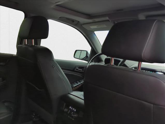 Used 2019 Chevrolet Suburban Premier image 21