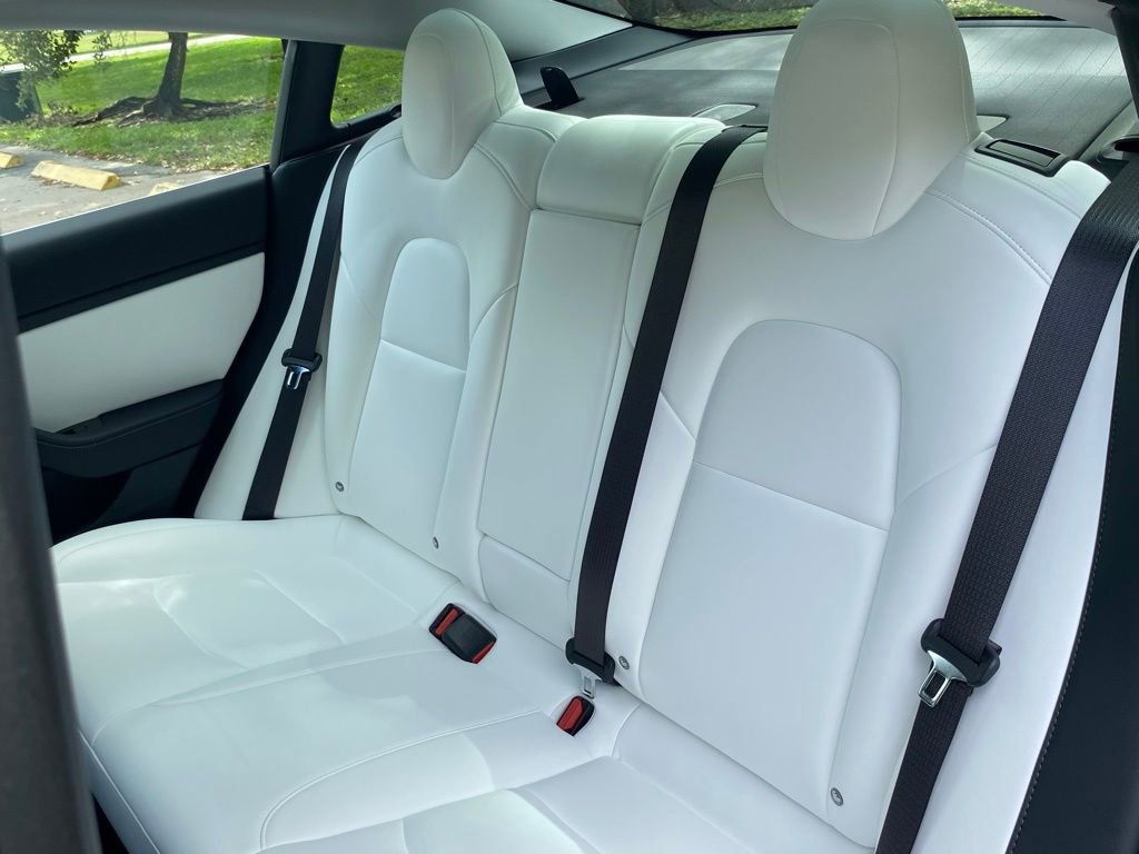 Used 2018 Tesla Model 3 Performance image 36