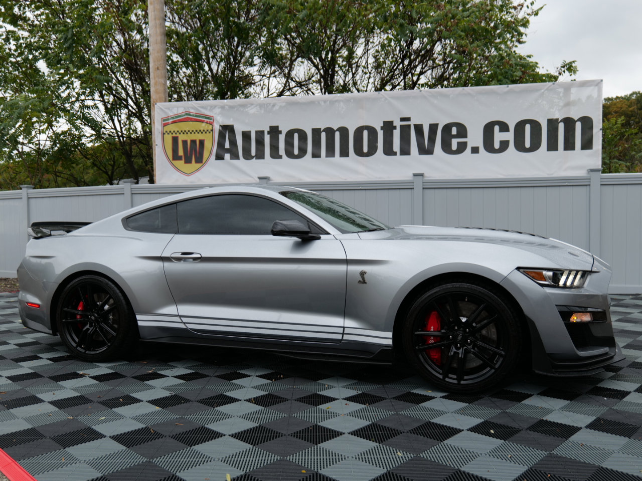 Used 2021 Ford Mustang Shelby GT500 w/ Technology Package image 65
