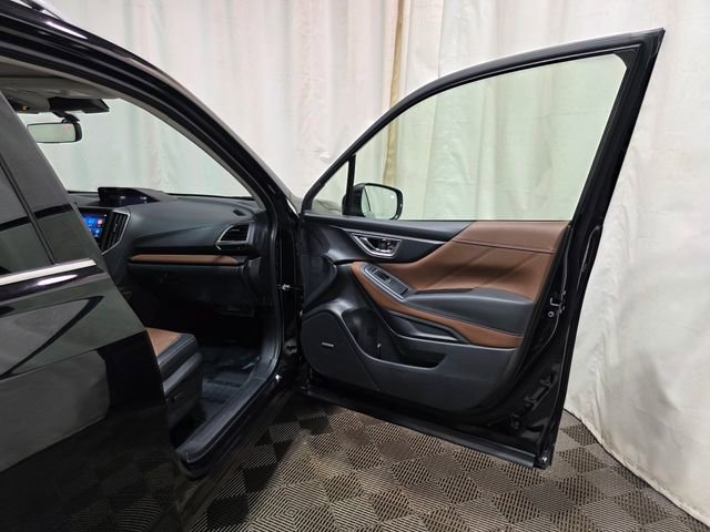 Certified 2022 Subaru Forester Touring w/ Popular Package #3 image 33