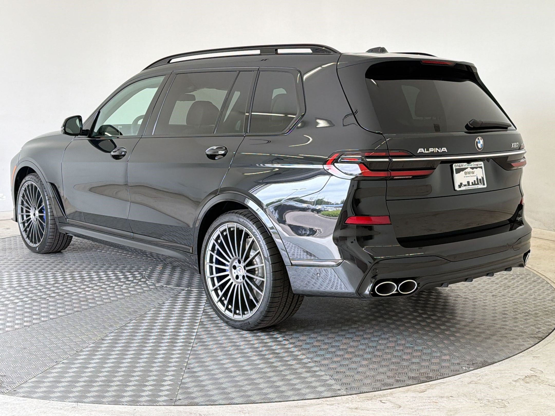New 2026 BMW ALPINA XB7 AWD/4WD image 3