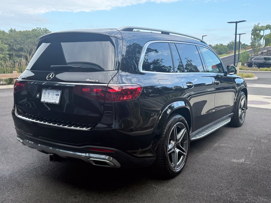 Certified 2026 Mercedes-Benz GLS 450 4MATIC image 7