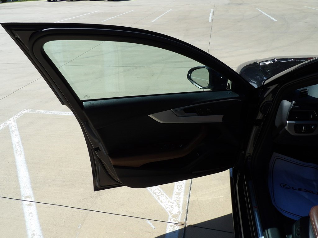 Used 2017 Audi A4 2.0T Prestige image 11