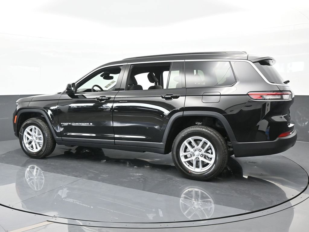 Used 2024 Jeep Grand Cherokee L Laredo w/ Luxury Tech Group I image 9