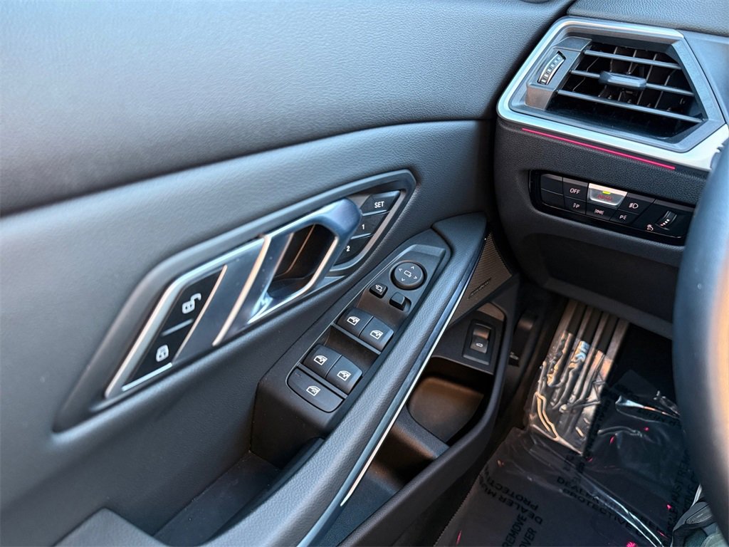 Certified 2023 BMW 330i xDrive 330i xDrive w/ Premium Package image 28