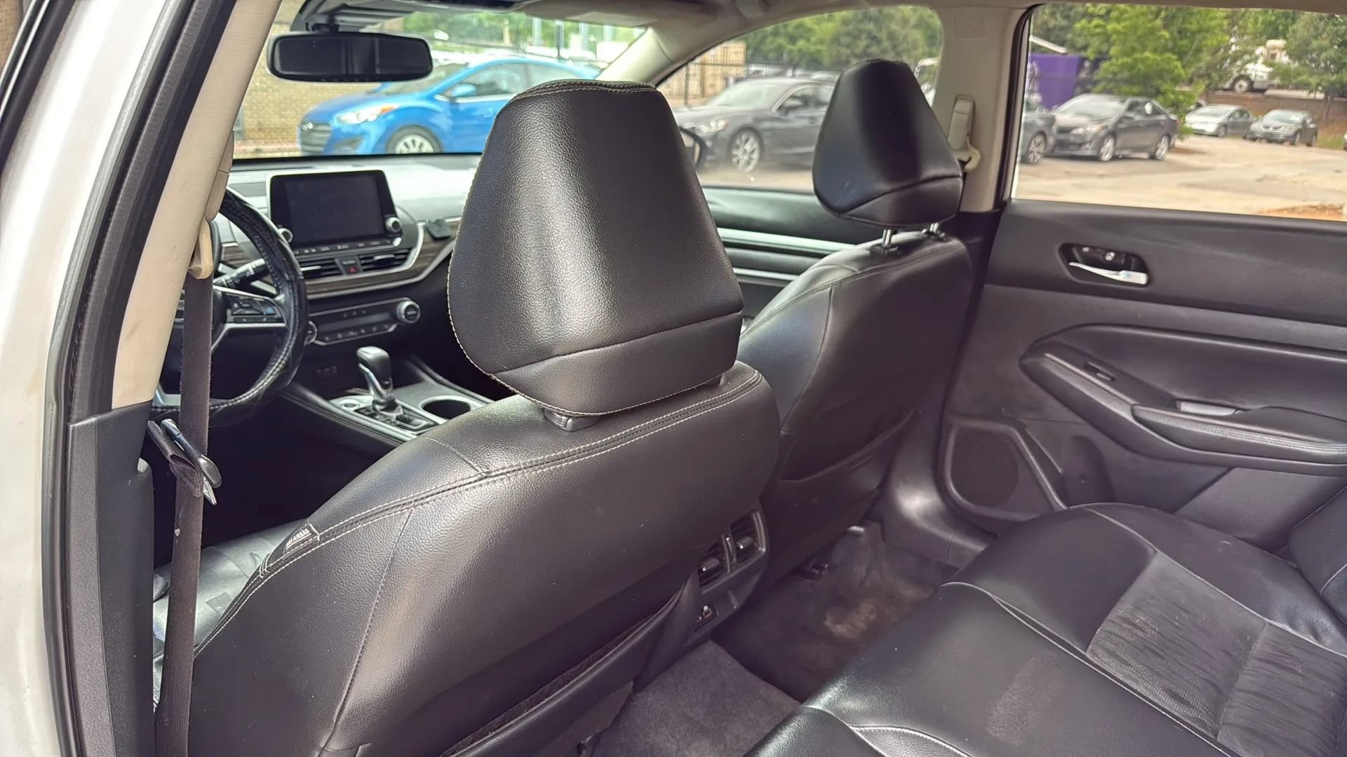 Used 2019 Nissan Altima 2.5 SL FWD image 16