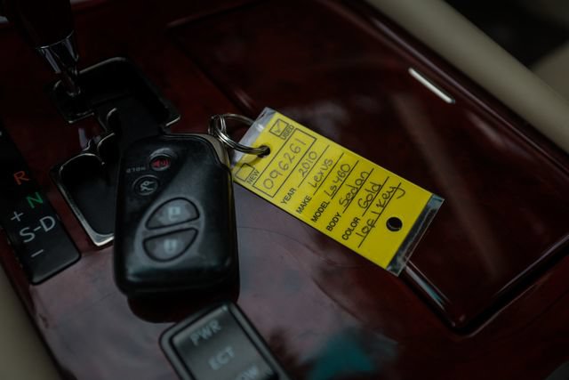 Used 2010 Lexus LS 460 RWD image 46