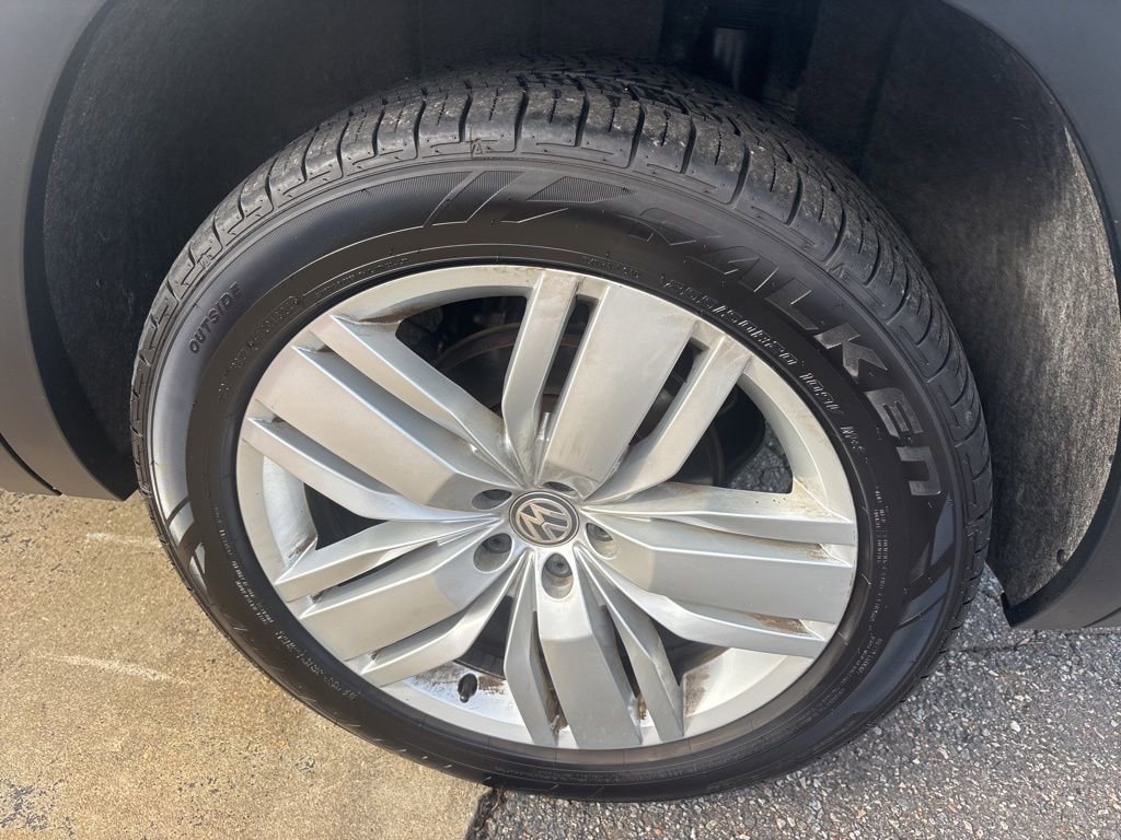 Used 2019 Volkswagen Atlas SEL image 17