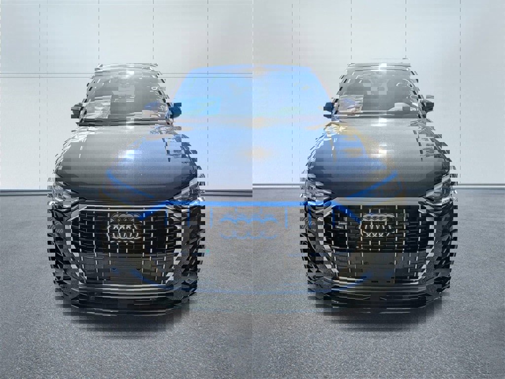 New 2025 Audi Q3 2.0T Premium image 8