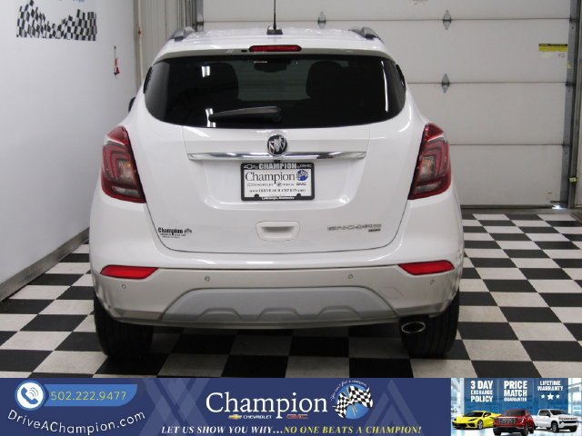 Used 2021 Buick Encore Preferred w/ Safety Package II AWD/4WD image 12