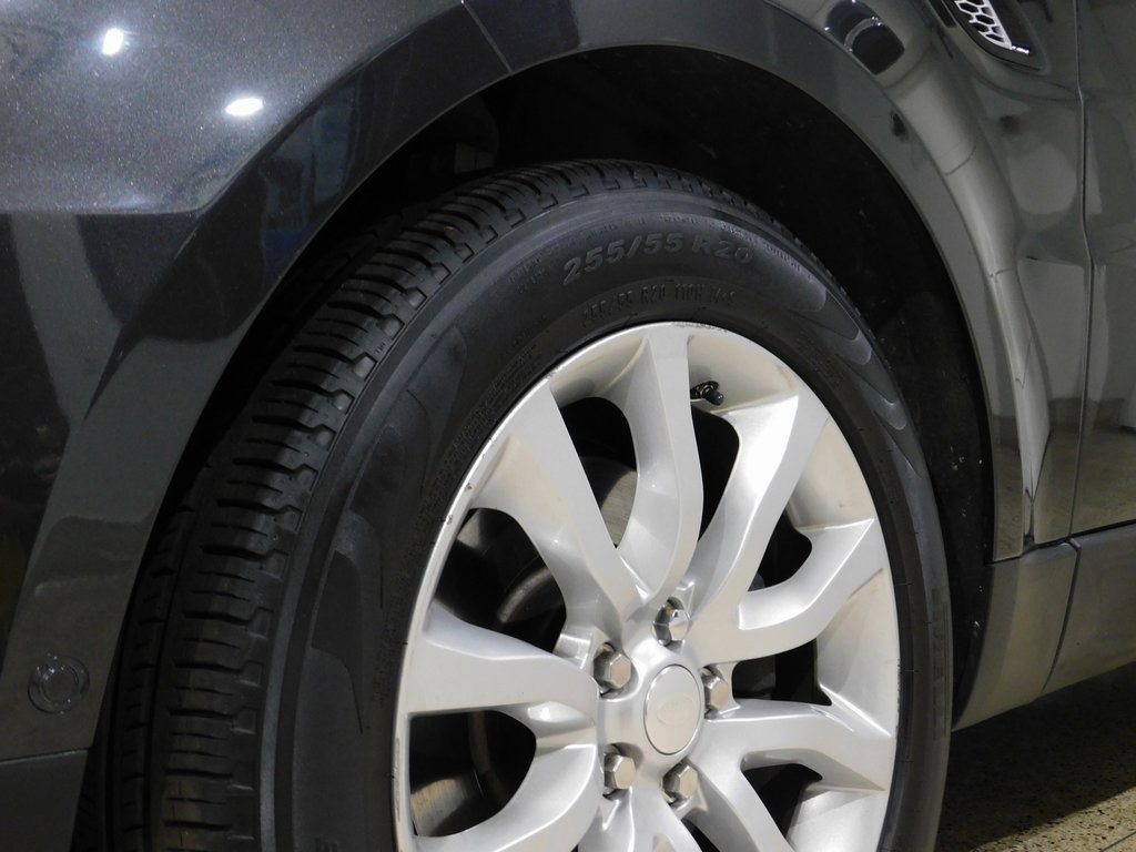 Used 2014 Land Rover Range Rover Sport HSE image 24