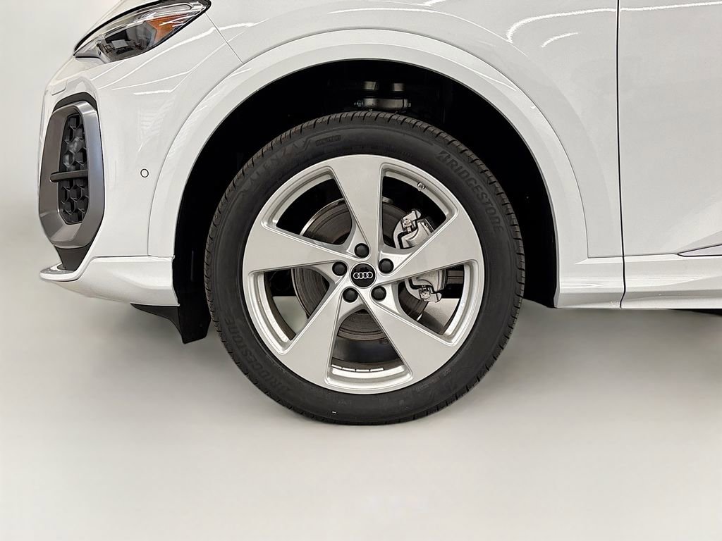 New 2025 Audi Q5 2.0T Premium Plus image 23