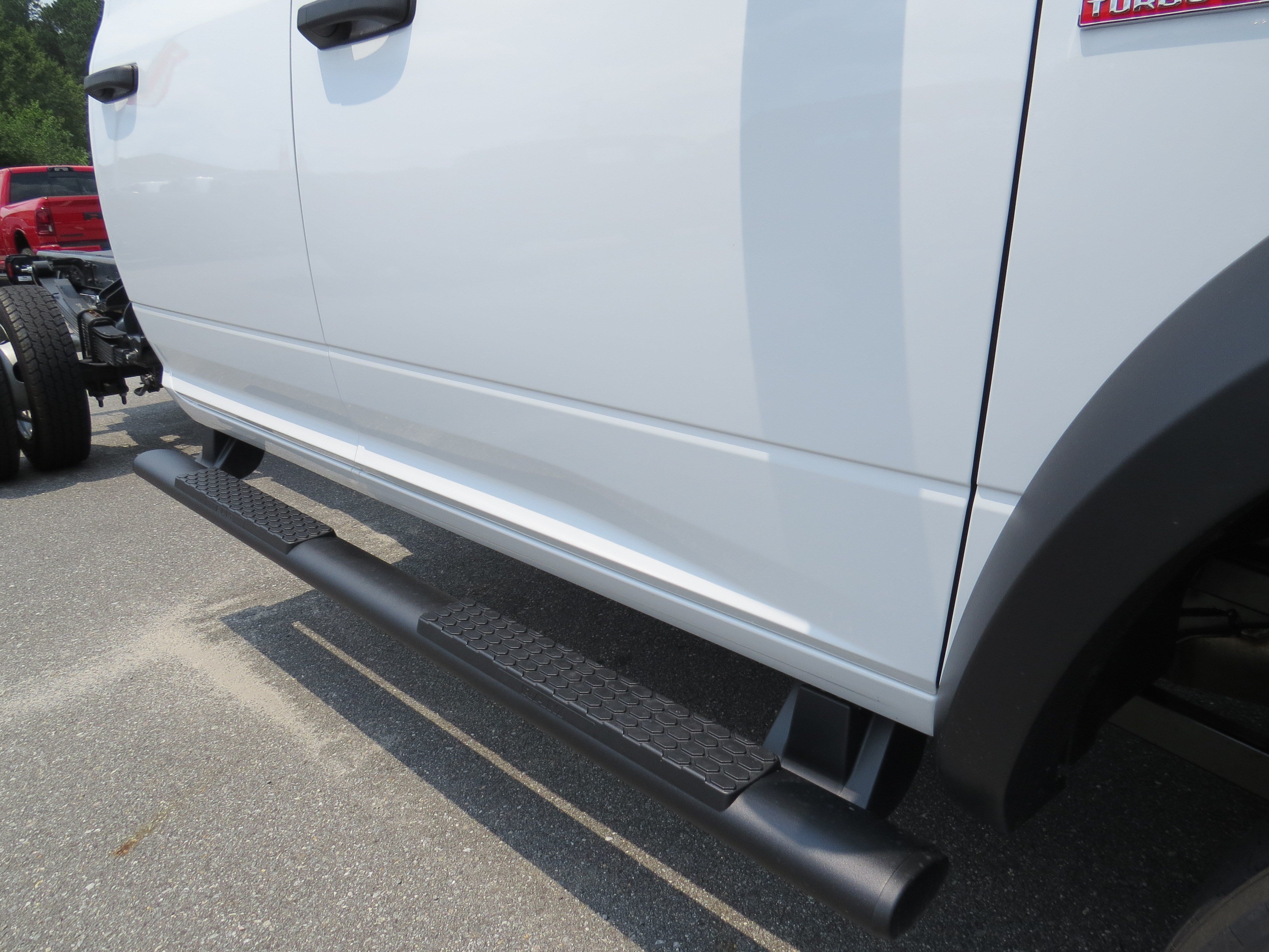 New 2026 RAM 4500 Tradesman w/ Chrome Appearance Group AWD/4WD image 13