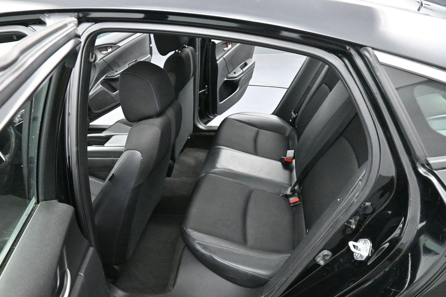 Used 2021 Honda Civic Sport image 24