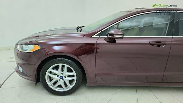 Used 2013 Ford Fusion SE FWD image 9