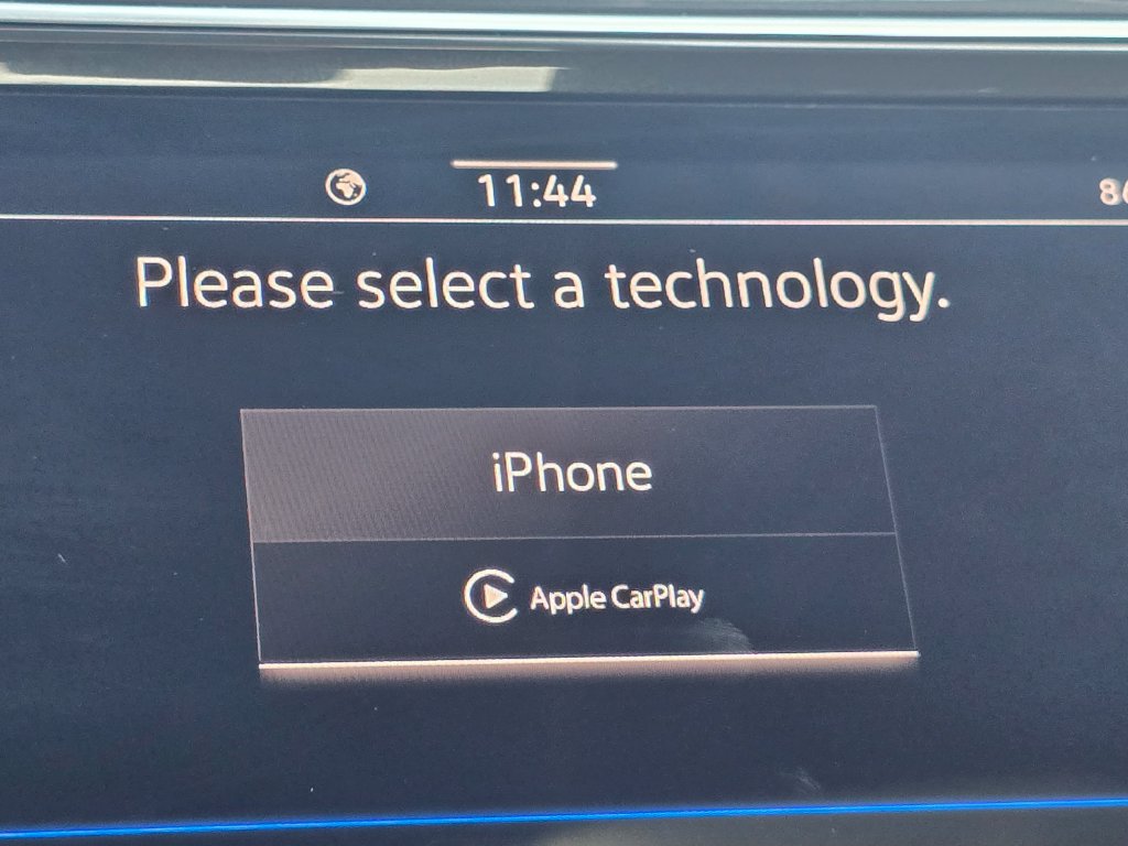 Used 2023 Volkswagen Tiguan SE FWD image 4