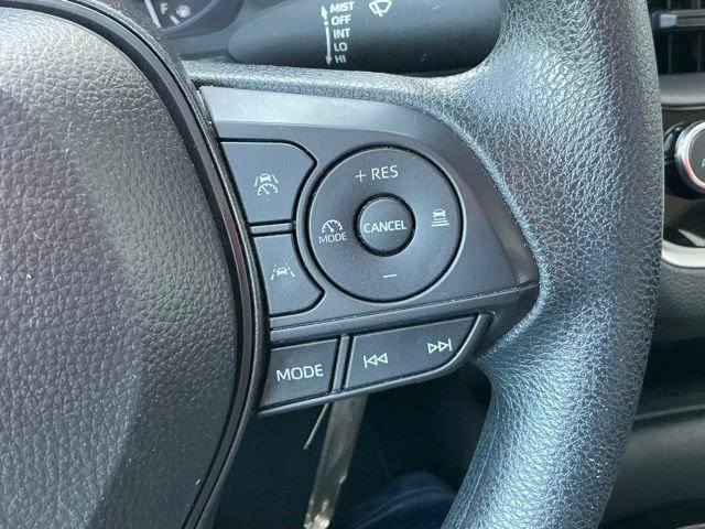 Used 2025 Toyota Corolla LE FWD image 26