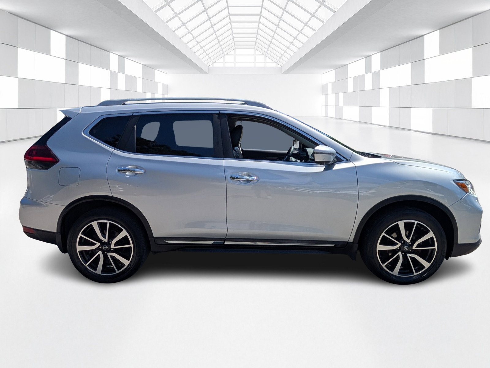 Used 2019 Nissan Rogue SL image 7